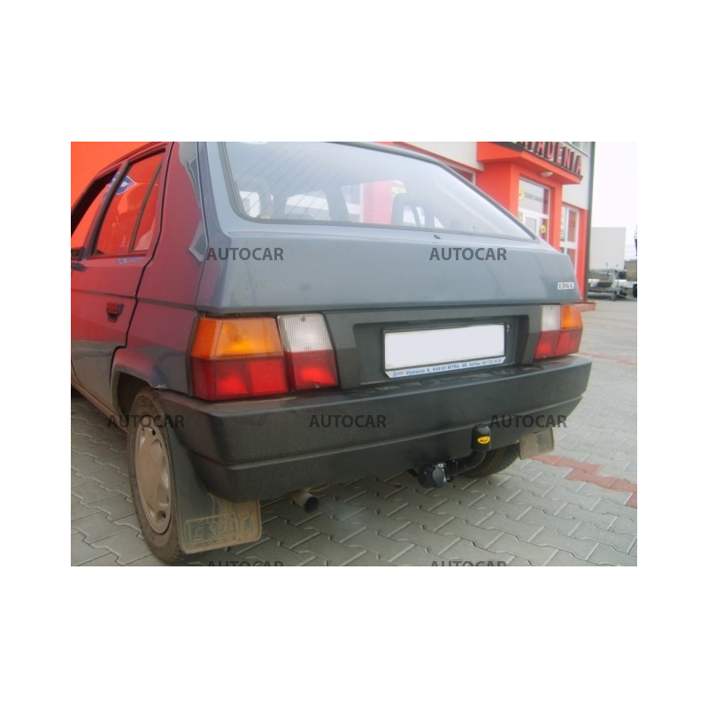 Ťažné zariadenie pre Škoda FAVORIT - skrutkový systém