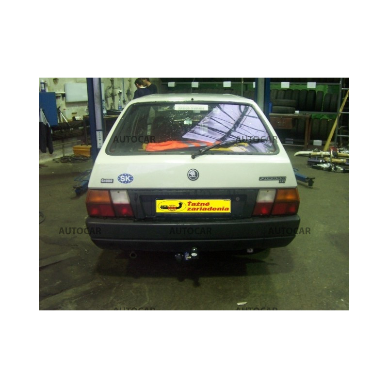 Ťažné zariadenie pre Škoda FAVORIT - odnímateľný bajonetový systém