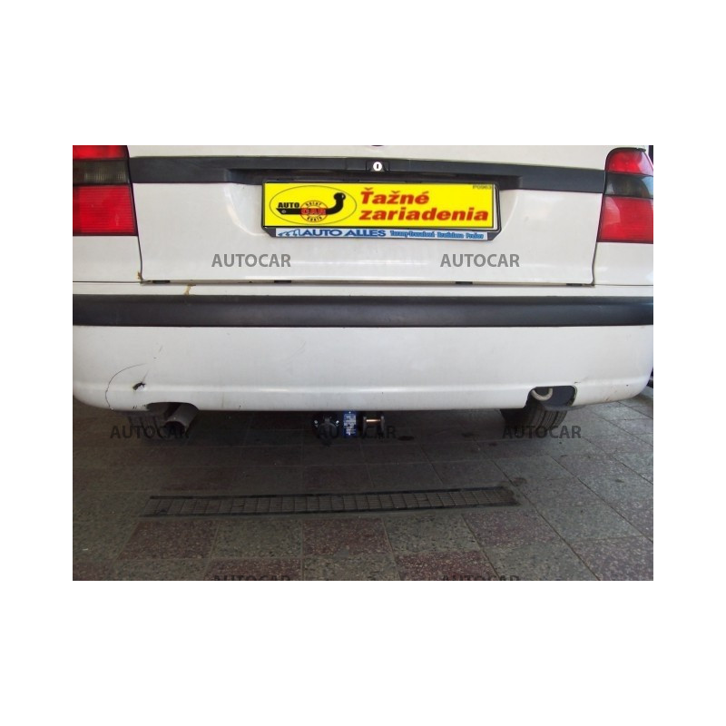 Ťažné zariadenie pre Škoda FELICIA - Kombi - skrutkový systém