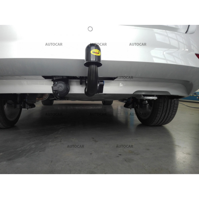 Ťažné zariadenie pre Skoda FABIA - combi - automatický vertikálny systém