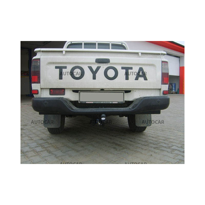 Ťažné zariadenie pre Toyota HILUX - N16/N17 - PickUp - so schodíkom - skrutkový systém