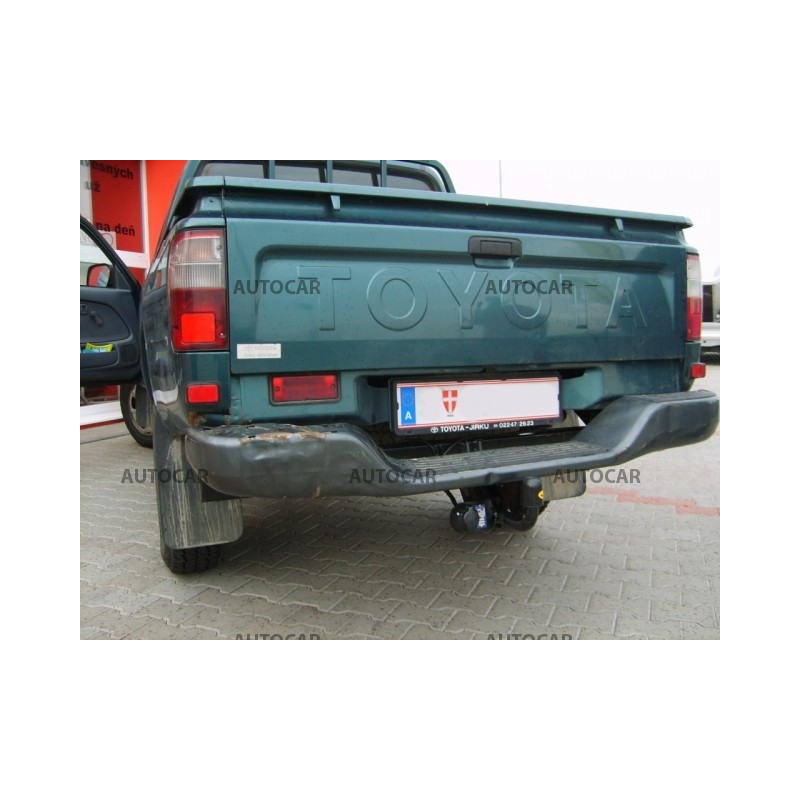 Ťažné zariadenie pre Toyota HILUX - N16/N17 - PickUp - so schodíkom - skrutkový systém