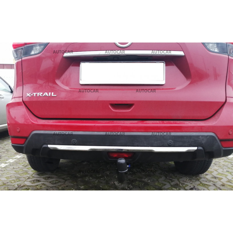 Ťažné zariadenie pre Nissan X-TRAIL - odnímateľný vertikálny bajonetový systém