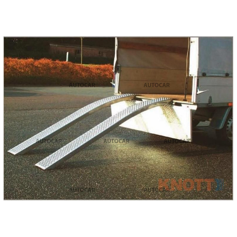 Rampa rovná 1,5m400 kg