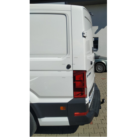 Ťažné zariadenie pre Volkswagen CRAFTER - Dodávka so schodíkom - Jednomontáž - skrutkový systém