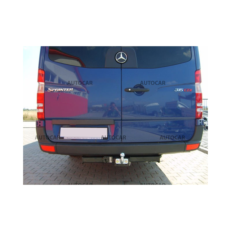 Ťažné zariadenie pre Volkswagen CRAFTER - Dodávka bez schodíka - Rázvor 3,665 / 4,325 m - skrutkový systém