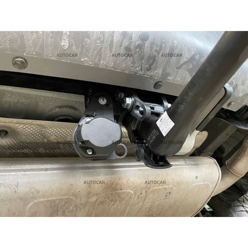 Ťažné zariadenie pre Hyundai TUCSON - odnímateľný vertikálny bajonetový systém