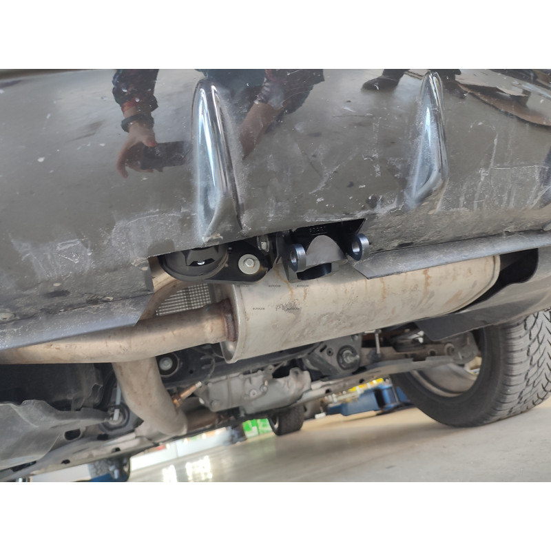 Ťažné zariadenie pre Alfa Romeo STELVIO - odnímateľný vertikálny bajonetový systém