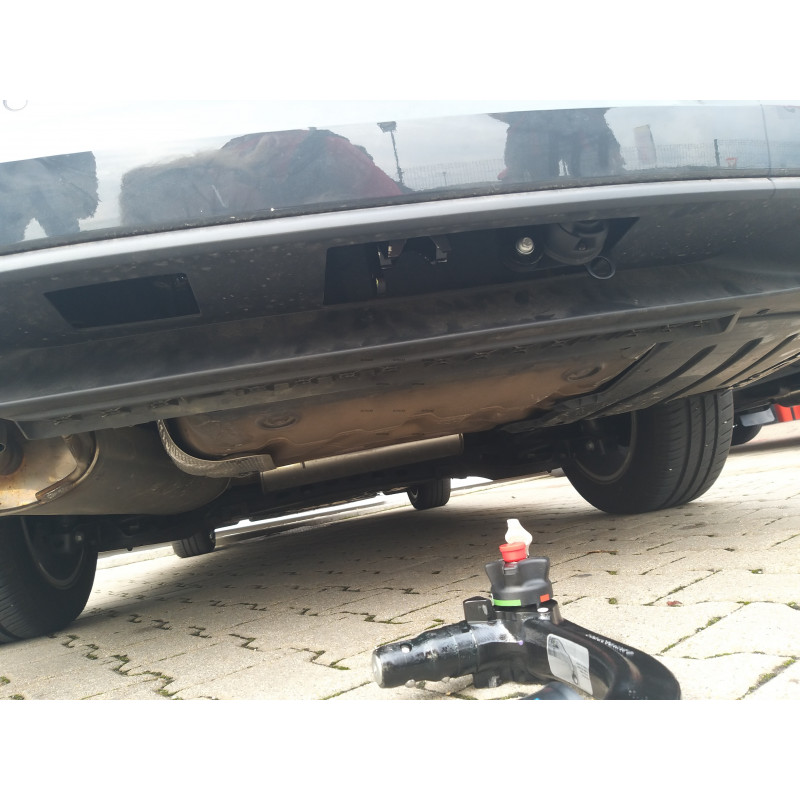 Ťažné zariadenie pre Volkswagen GOLF - VIII - odnímateľný vertikálny bajonetový systém