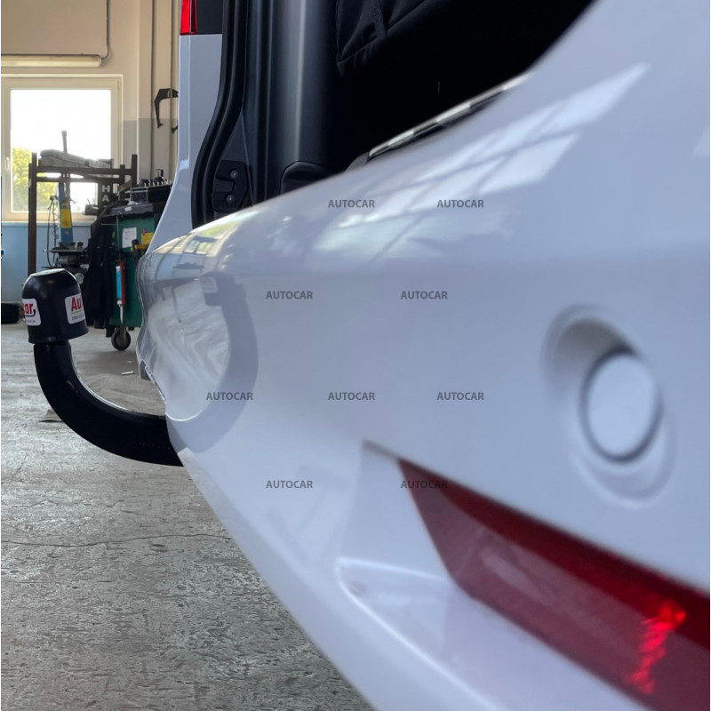 Ťažné zariadenie pre Mercedes V / VIANO / VITO (W447) - odnímateľný vertikálny bajonetový systém