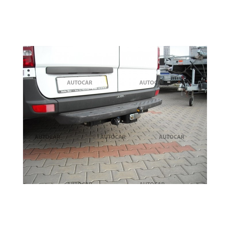 Ťažné zariadenie pre Mercedes SPRINTER - Dodávka so schodíkom - Jednomontáž - Rázvor 3,665 / 4,325 m - skrutkový systém