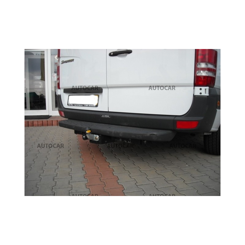 Ťažné zariadenie pre Mercedes SPRINTER - Dodávka so schodíkom - Jednomontáž - Rázvor 3,665 / 4,325 m - skrutkový systém