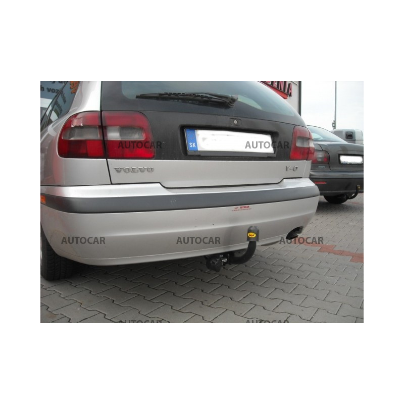 Ťažné zariadenie pre V 40 - Combi - skrutkový systém - od 2000/07 do 2004