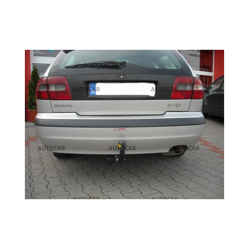 Ťažné zariadenie pre V 40 - Combi - skrutkový systém - od 2000/07 do 2004