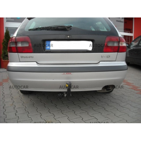 Ťažné zariadenie pre V 40 - Combi - skrutkový systém - od 2000/07 do 2004