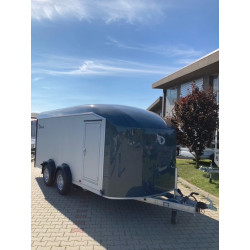 Remorcă carosată Debon C900