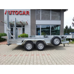 Transportator frânat cu...