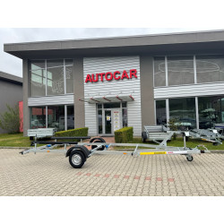 Remorcă cu o singură osie,...