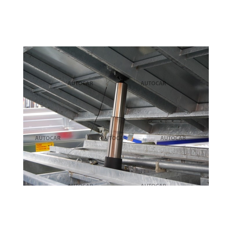 Trojstranne sklopný prívesný vozík TRIP 35