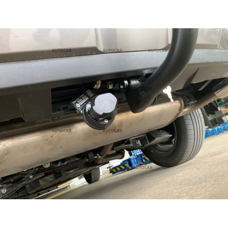 Ťažné zariadenie pre Toyota RAV 4 - odnímateľný vertikálny bajonetový systém Ťažné zariadenie pre Toyota RAV 4 - odnímateľný vertikálny bajonetový systém