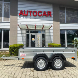 Remorcă noua Autocar...
