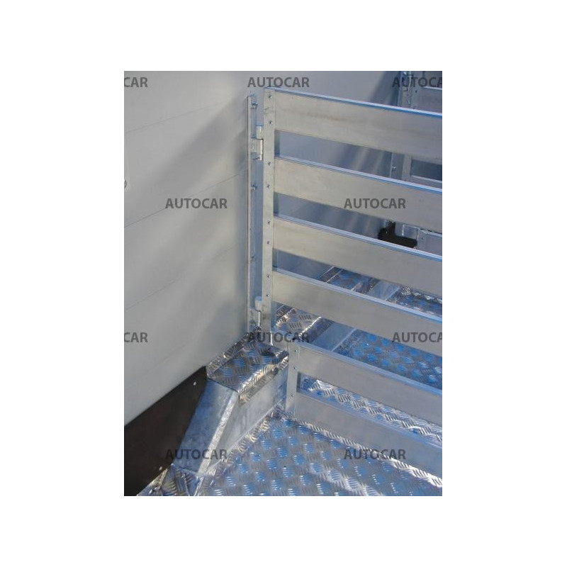 Prívesný vozík na prepravu zvierat VT 35