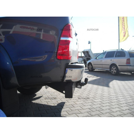 Ťažné zariadenie pre HILUX - (4WD),Skrutkový systém - 08.2010/-