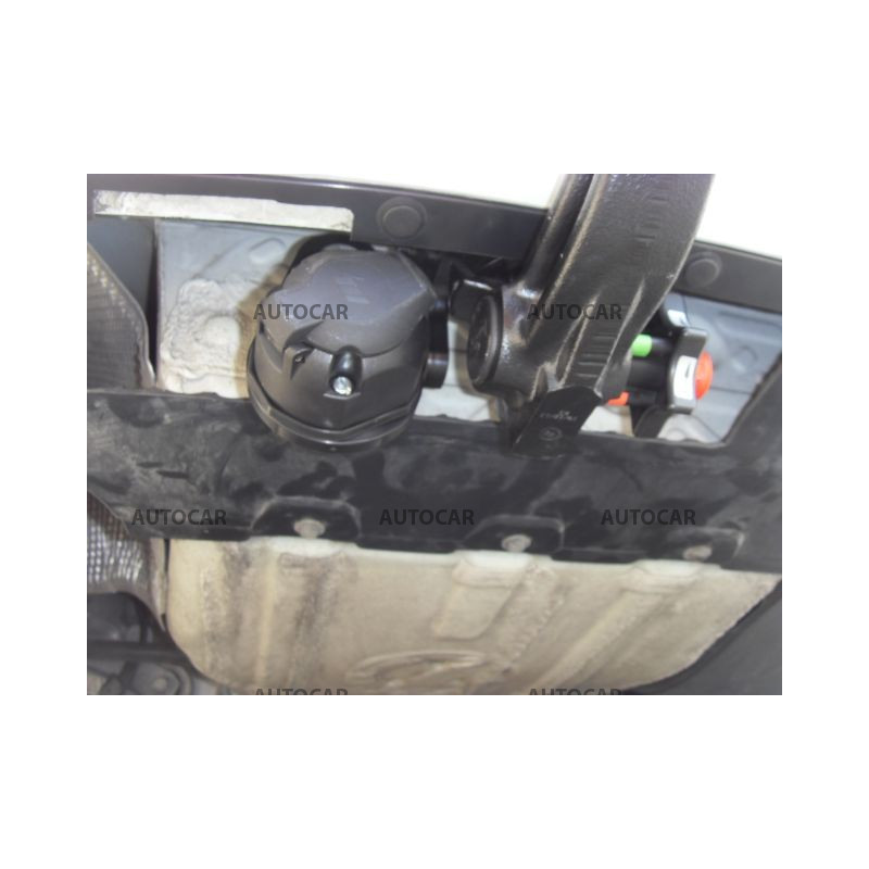 Ťažné zariadenie pre seriu 5 - Sedan - automatický systém - od 2010