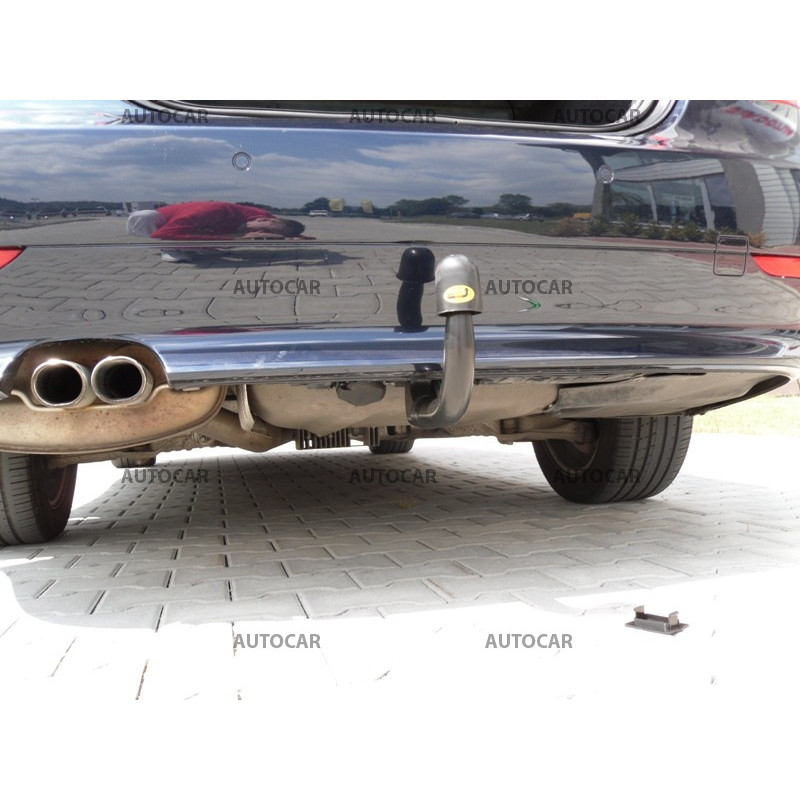 Ťažné zariadenie pre seria 5 - 4 dv sedan E 60 Touring combi E 61 -oktem M5 - automatický systém - od 2003 do 