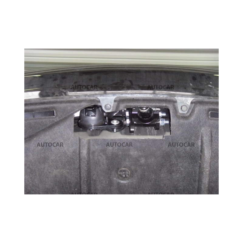 Ťažné zariadenie pre AVENSIS - 4/5 dv. - automatický systém - od 2009/-