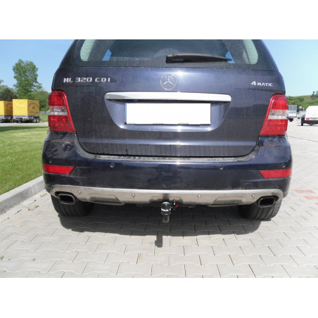 Ťažné zariadenie pre Mercedes M / ML - W164 - odnímateľný vertikálny bajonetový systém Ťažné zariadenie pre Mercedes M / ML - W164 - odnímateľný vertikálny bajonetový systém