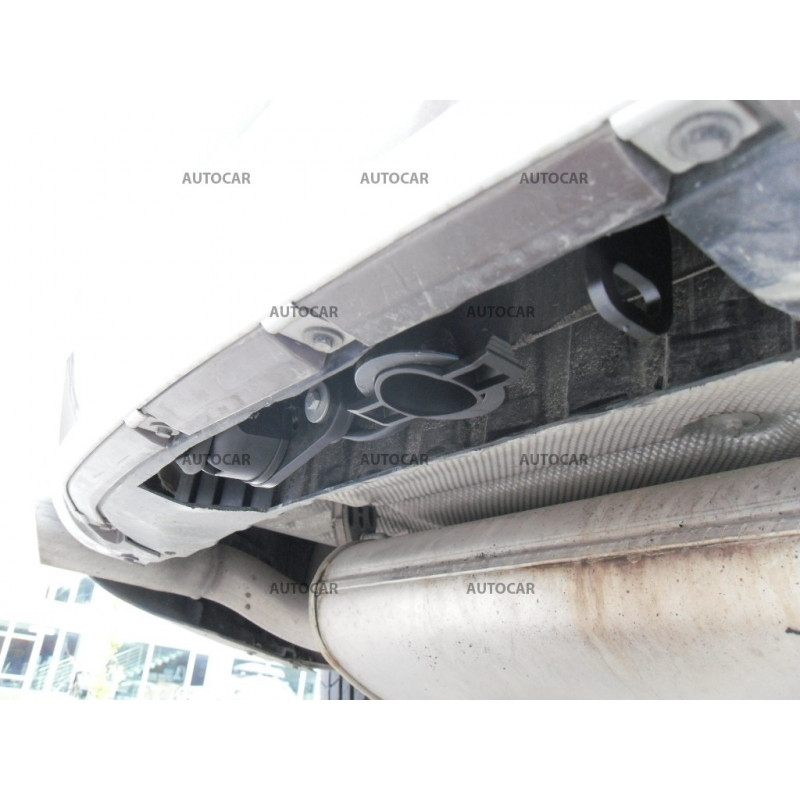 Ťažné zariadenie pre BMW X3 - odnímateľný vertikálny bajonetový systém