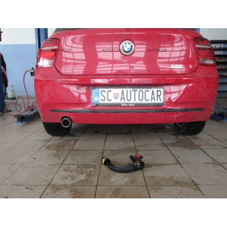 Ťažné zariadenie pre BMW 1 - automatický systém 09.2011/-