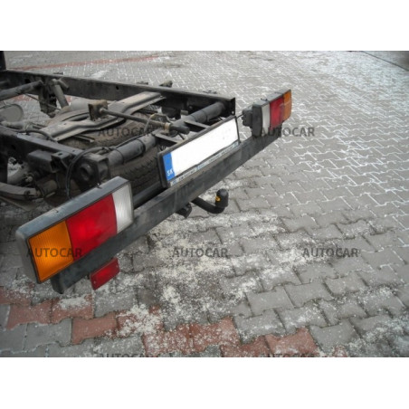 Ťažné zariadenie pre Hyundai H1 / H200 / STAREX - Valník - skrutkový systém