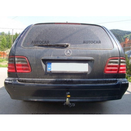 Ťažné zariadenie pre E - Combi, (W 210) - automatický systém - od 1995/06 do 2002/03