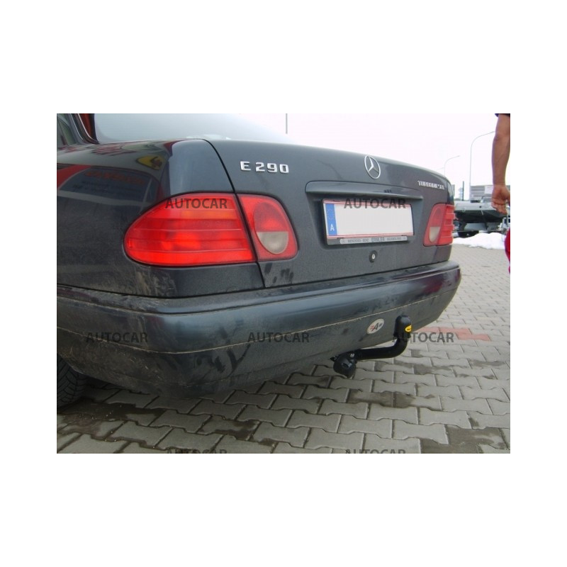 Ťažné zariadenie pre E - trieda E, 4dv. (W 210) - skrutkový systém - od 1995/06 do 2002/03