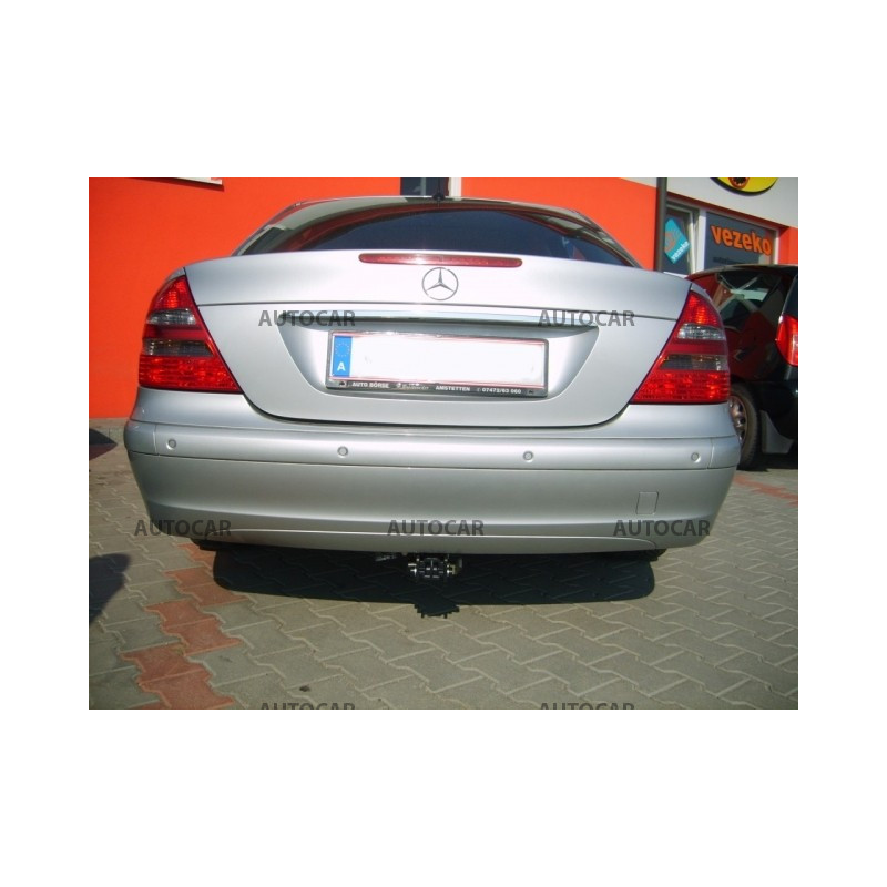 Ťažné zariadenie pre E - 4dv. (W 211) - automatický systém - od 2002 do 2008