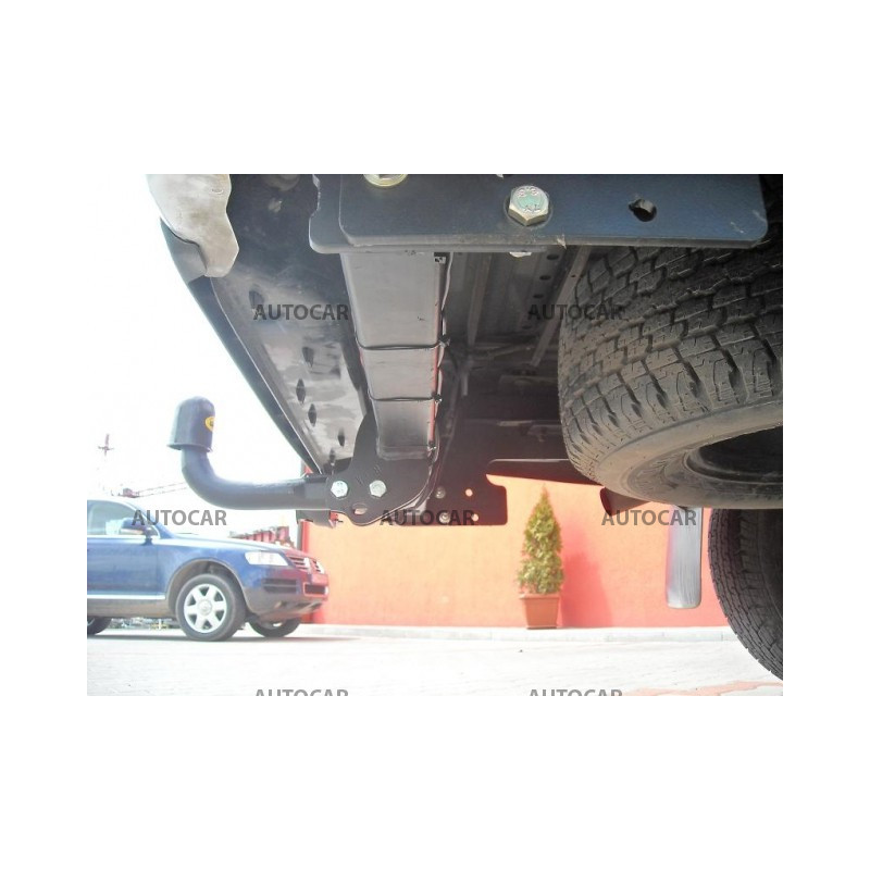 Ťažné zariadenie pre NP300 - SUV, PICK UP - skrutkový systém - od 2008 do 