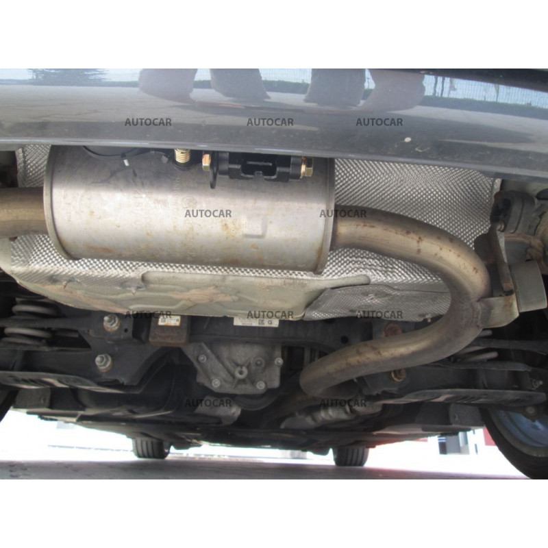 Ťažné zariadenie pre seria 1 - 3/5 dv  - automatický vertikálny systém 09.2011/-