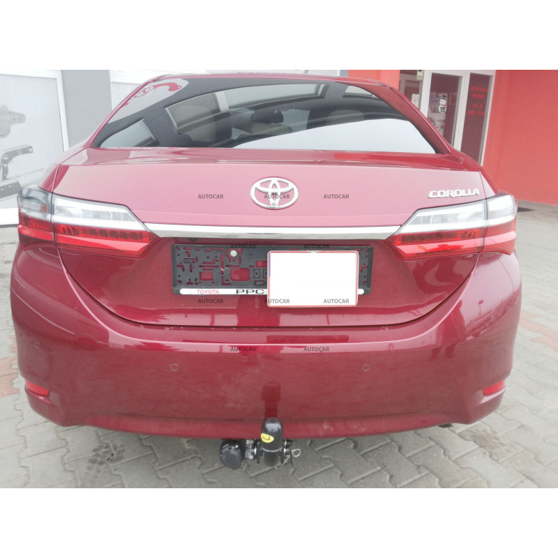 Ťažné zariadenie pre COROLLA - 4dv E15 - automatický systém - od 2013