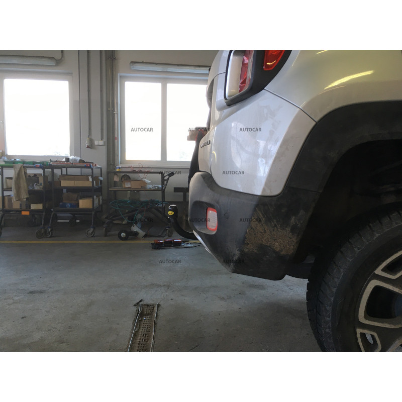 Ťažné zariadenie pre Jeep Renegate - skrutkový systém - od 2014/-