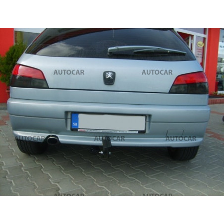 Ťažné zariadenie pre Peugeot 306 - skrutkový systém