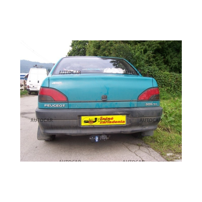 Ťažné zariadenie pre Peugeot 306 - odnímateľný bajonetový systém