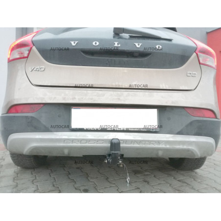 Ťažné zariadenie pre Volvo V 40 - Combi - automatický systém - od 2000/07 do 2004