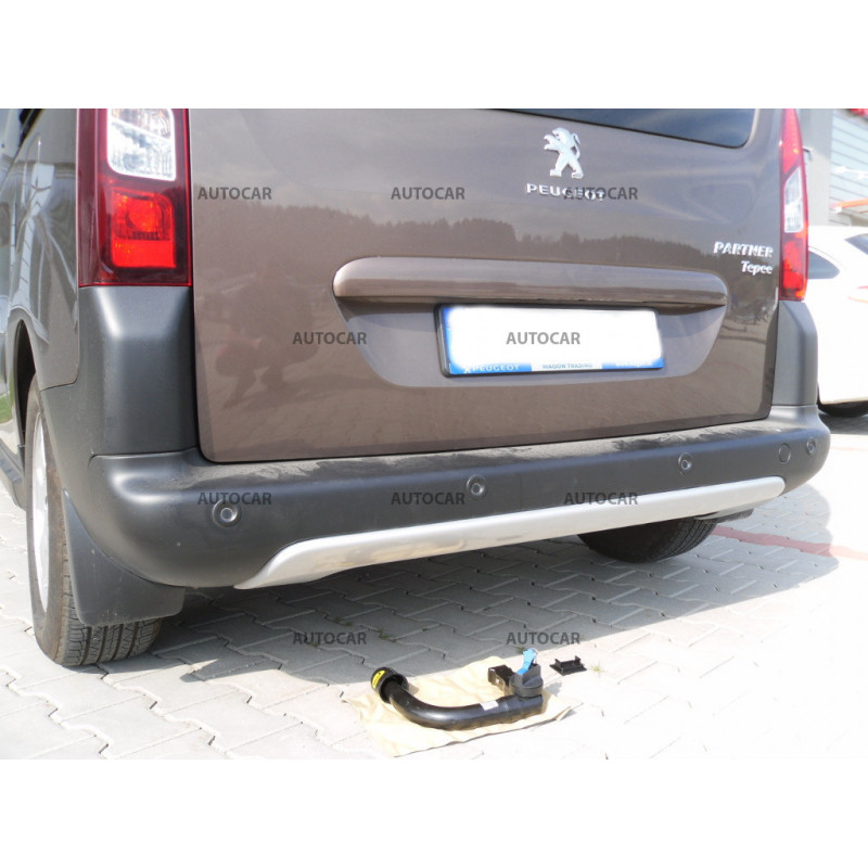 Ťažné zariadenie pre PARTNER - Pick Up - automatický vertikálny systém