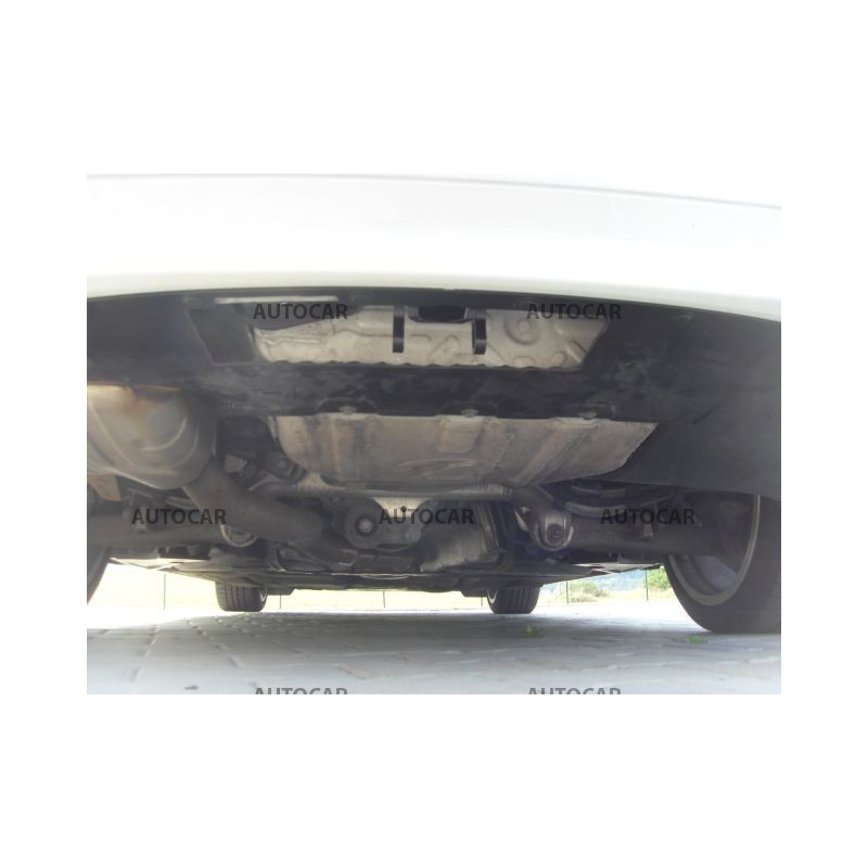 Ťažné zariadenie pre seriu 5 - Sedan - automatický systém - od 2010